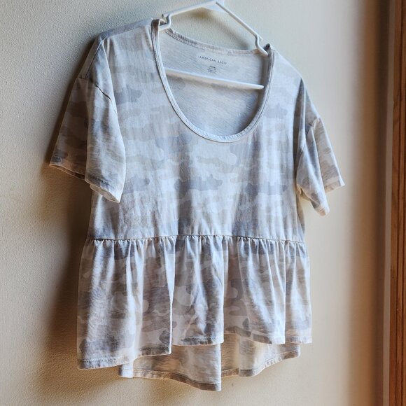 American Eagle Outfitters Gray Camo Scoop Neck Ruffled Jersey Size Small - Picture 1 of 12
